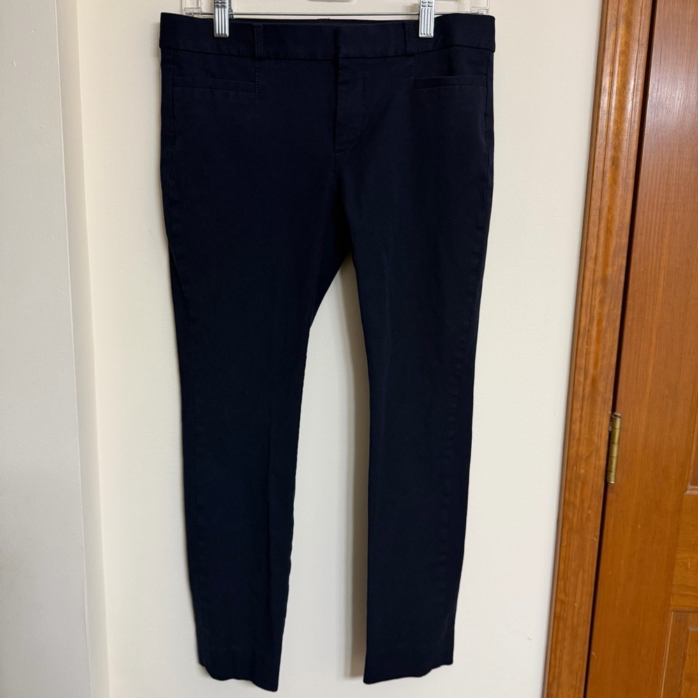 Banana Republic Cropped Slim Ankle Pants in Navy